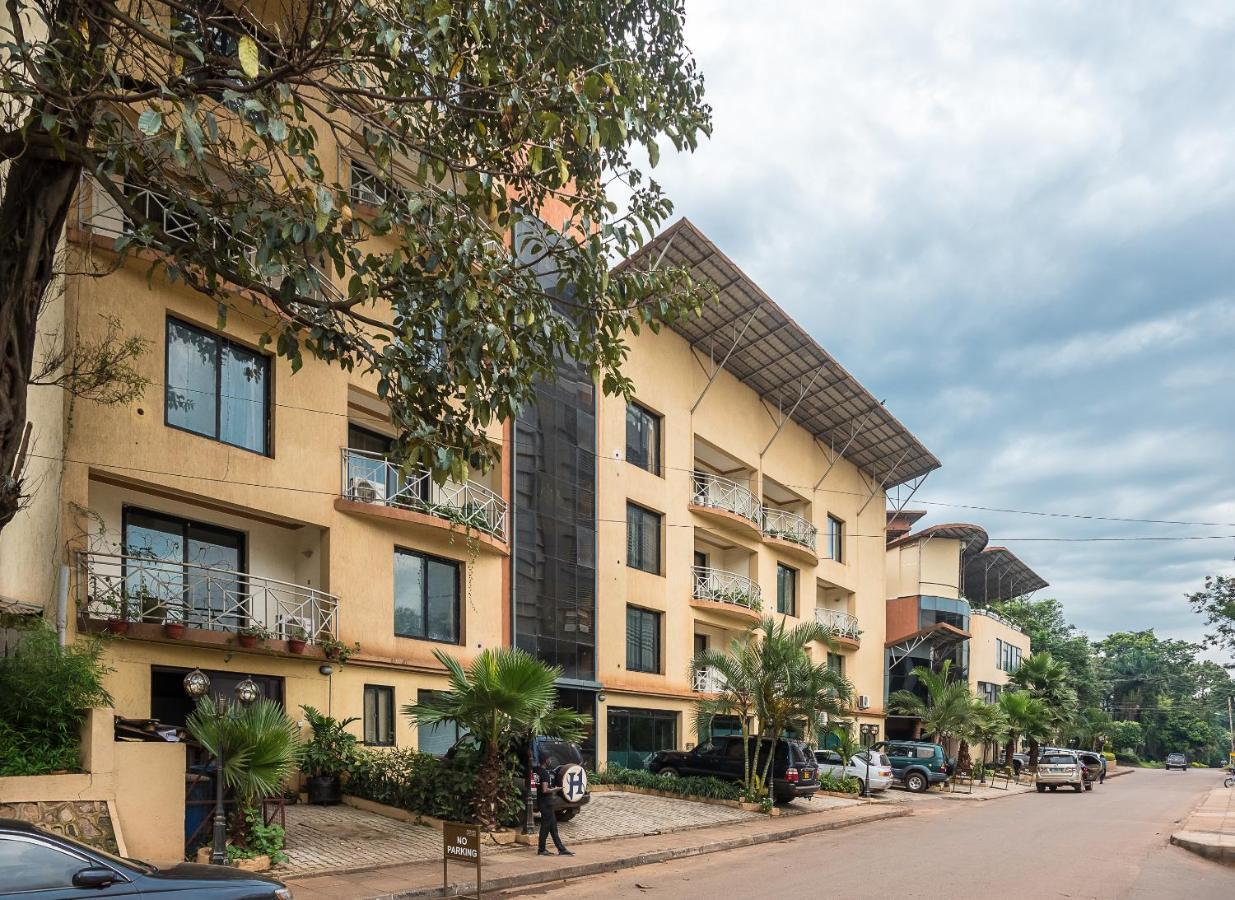 Mackinnon Suites Kampala Exterior foto